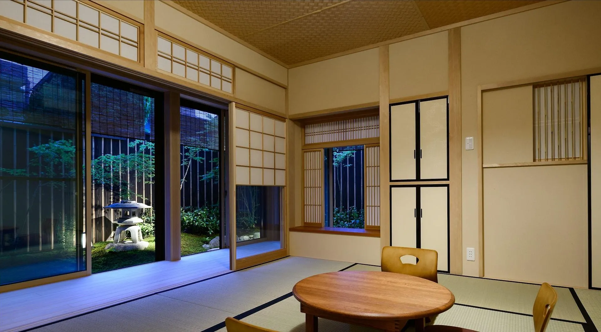 Ryokan (tradycyjny japoński pensjonat lub zajazd) Luck You Kioto